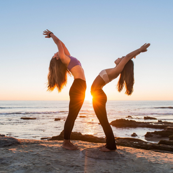 4 bài tập tăng chiều cao đơn giản cho bạn nữ